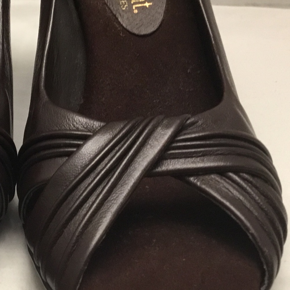 What's What by Aerosols peep toe kitten heels - Picture 3 of 9